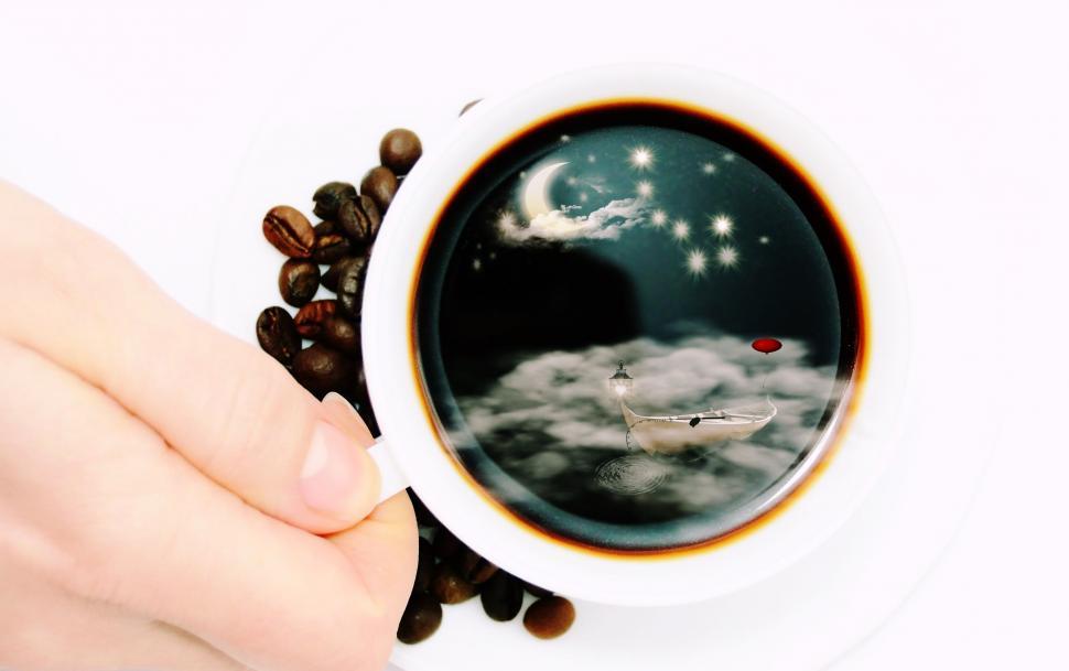 Free Image of Cup of coffee with stars and moon 