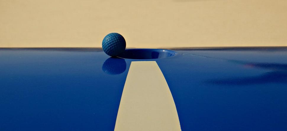 Free Image of Mini golf ball - Miniature golf 