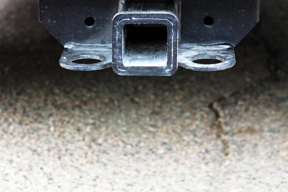 Free Image of Trailer Hitch ready for towing 