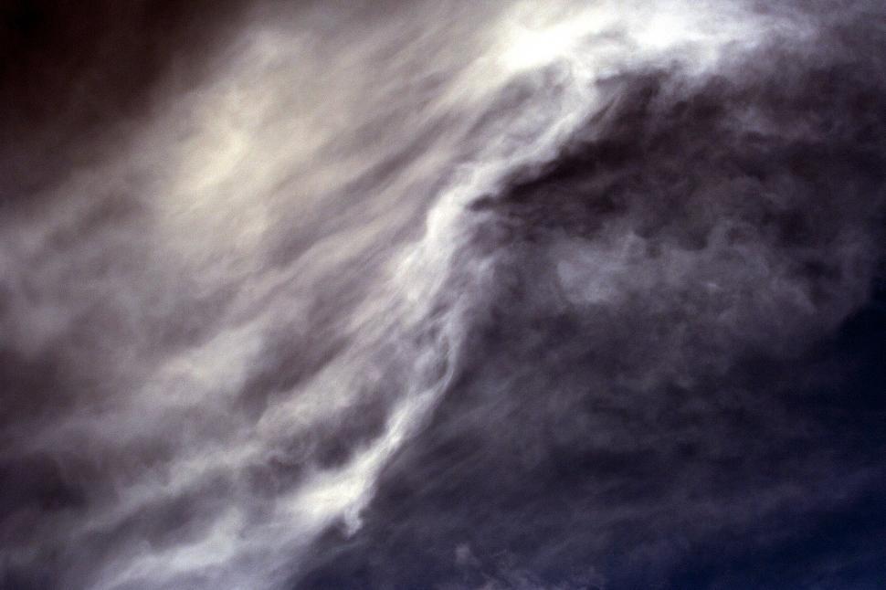 Free Image of Ethereal clouds 