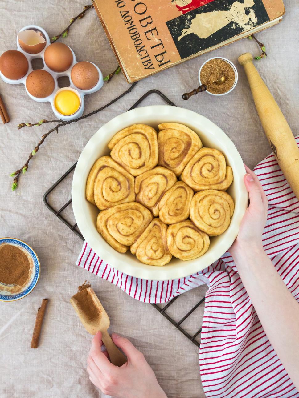 Free Image of Overhead view of cinnamon buns in a baking pot 