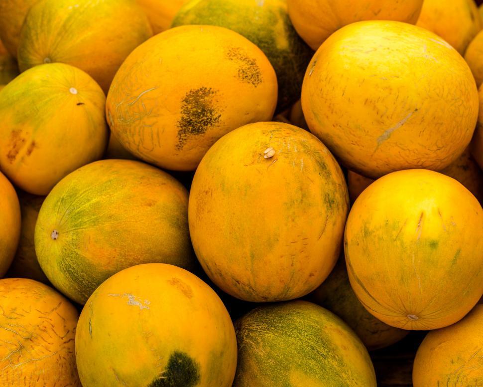 Free Image of Close up of melons 