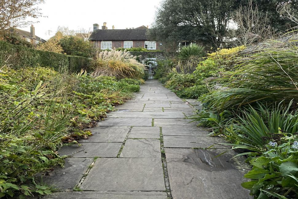 Free Image of Lewes Gardens Lewes Gardens 