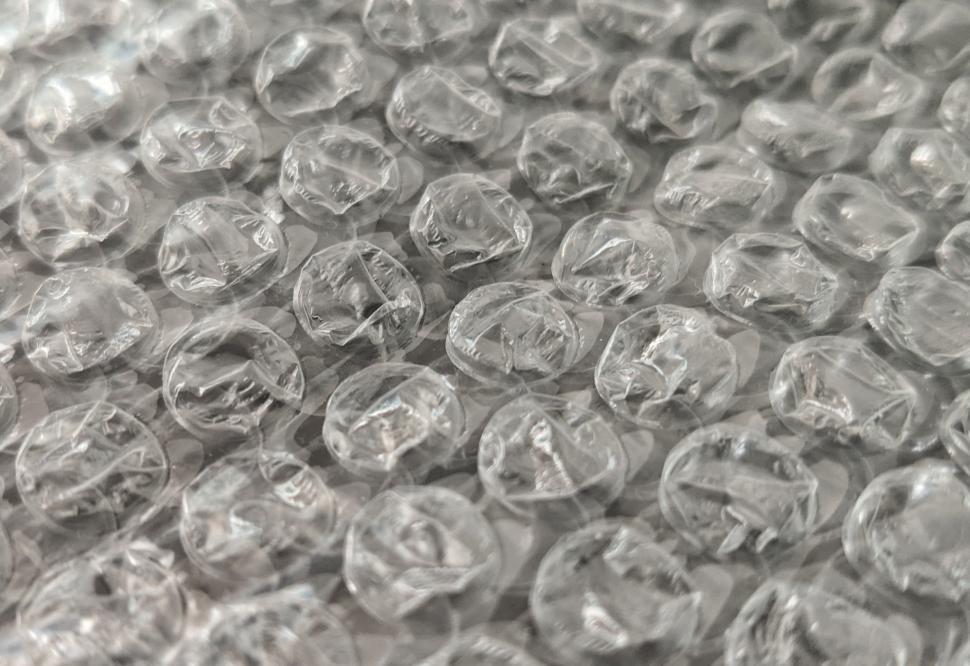 Free Image of Deflated Bubble wrap  