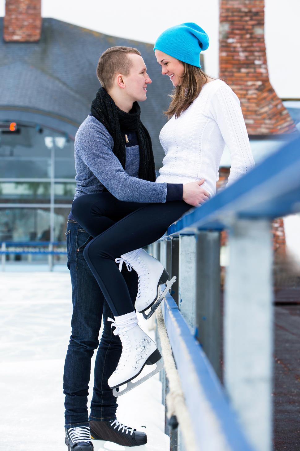Free Image of Couple on the ice rink 