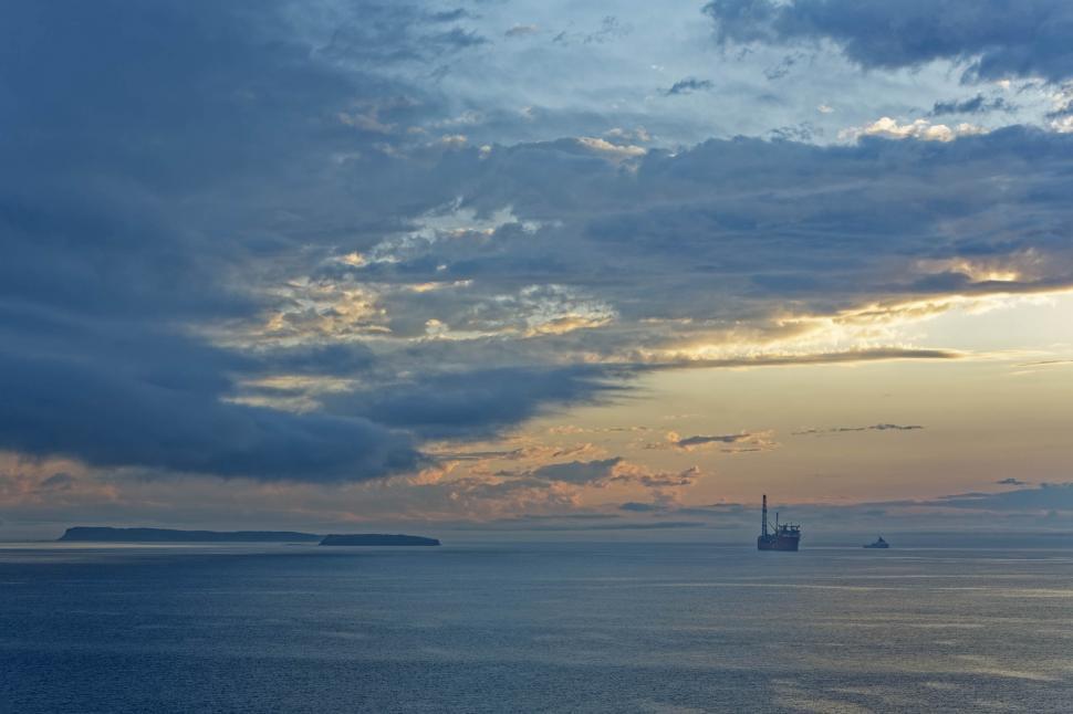 Free Image of FPSO with dramatic sky 