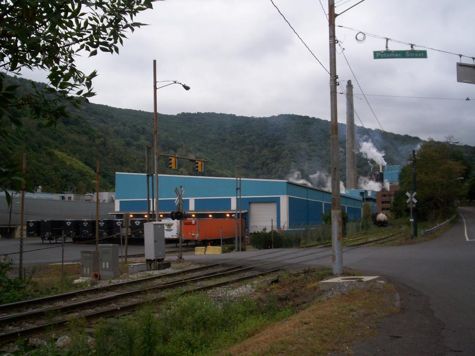 Free Image of Newpage papermill 
