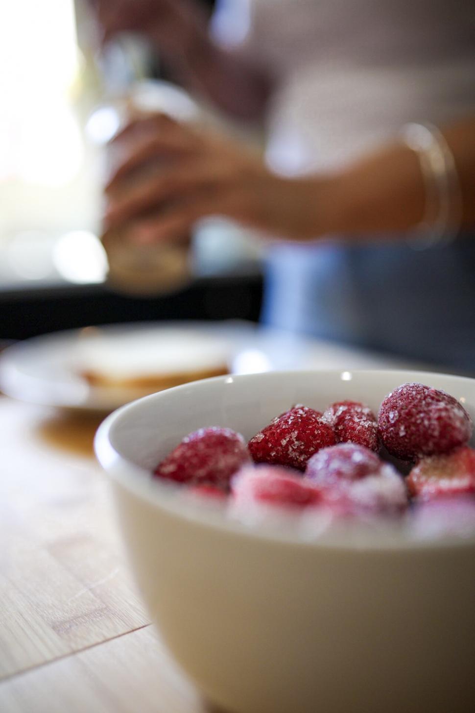 Free Image of Bowl of Frozen Strawberries 
