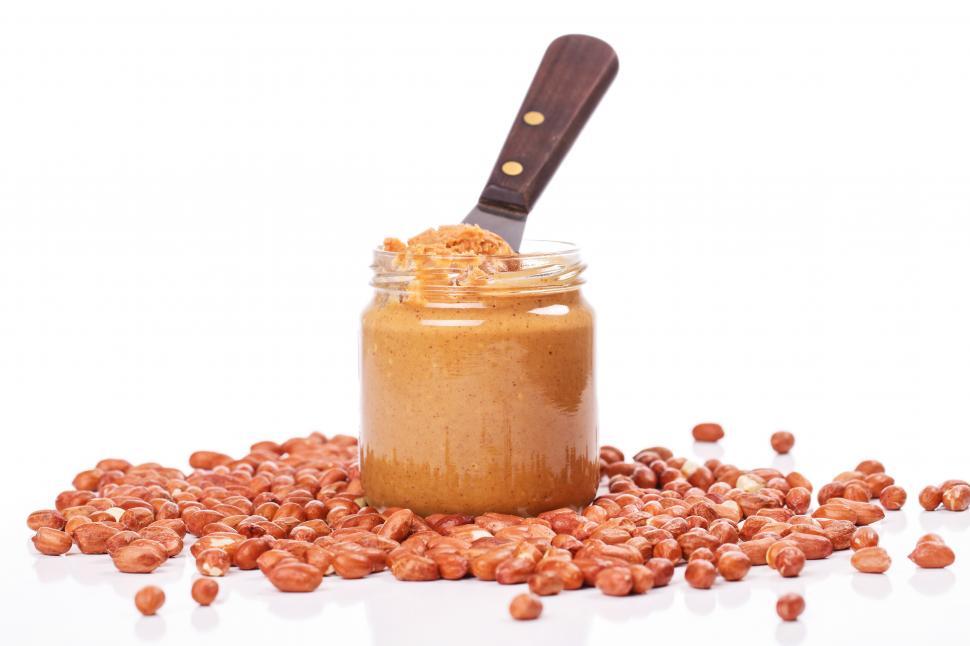 Free Image of Jar of peanut butter on the table 