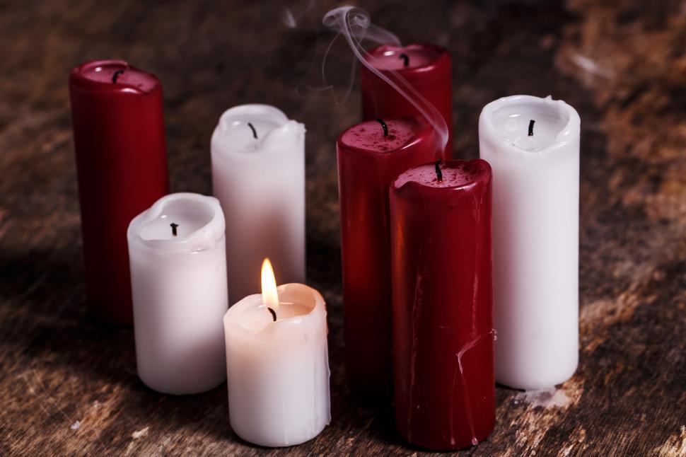 Free Image of Group of candles 