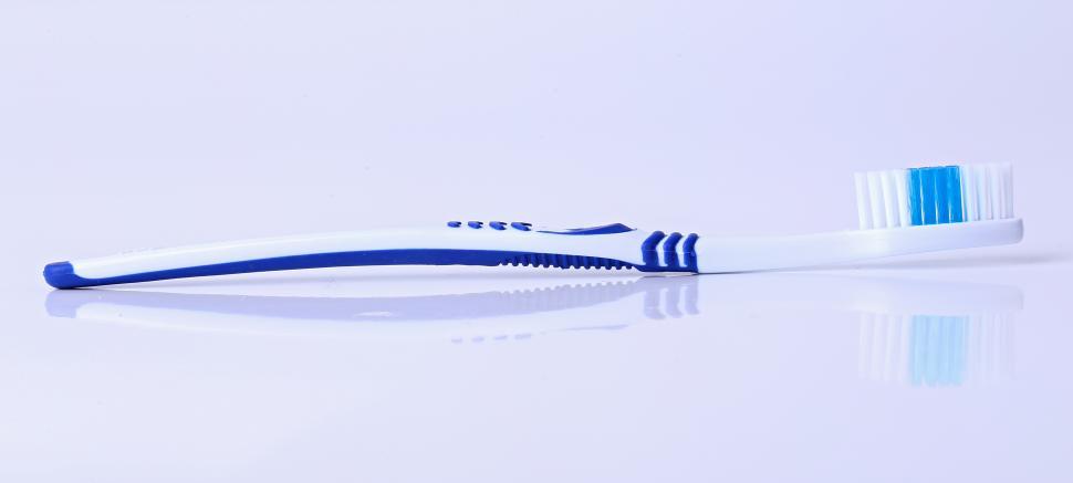 Free Image of Toothbrush on the table 