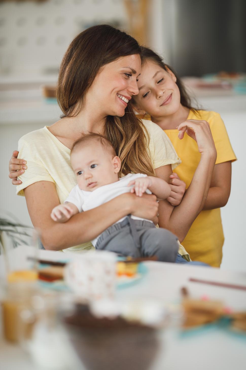 Free Image of Happy mother with children 