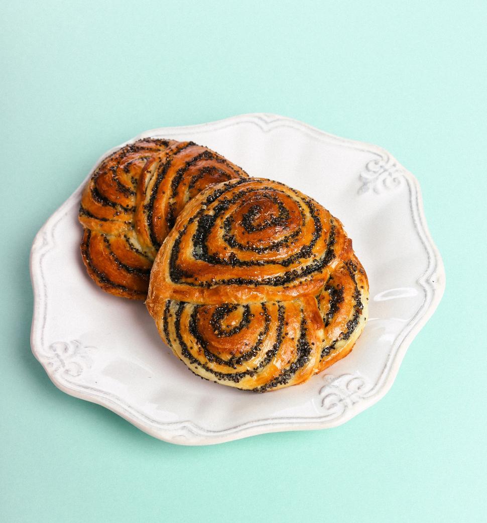 Free Image of Two Delicious buns on a plate 