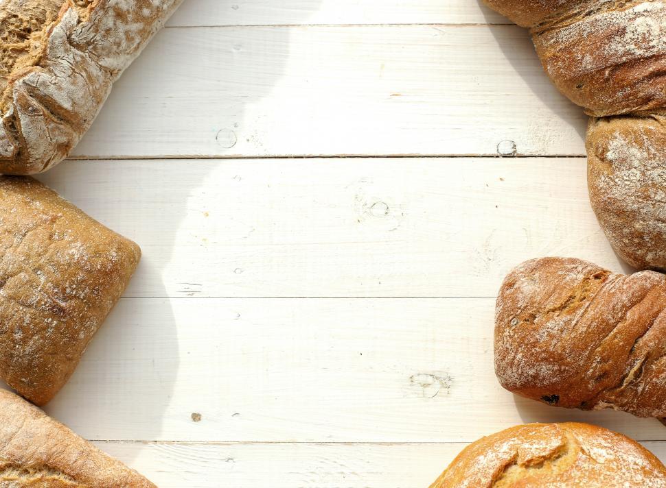Free Image of Bread framing an empty area for copyspace 