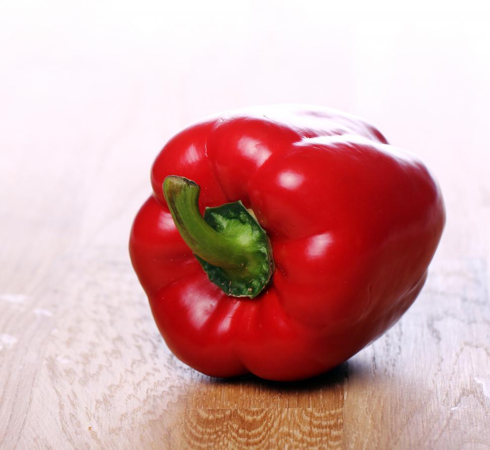 Free Image of Fresh red pepper 