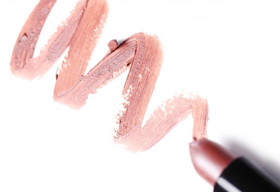 Free Image of Lipstick with trace - drawing a squiggle 
