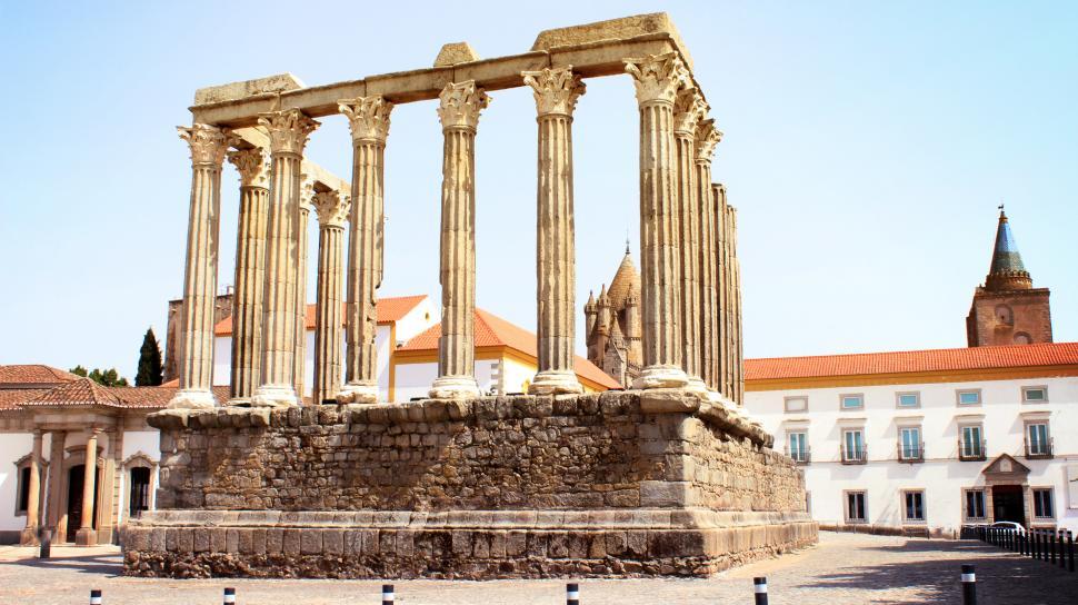Free Image of Roman Temple of Evora - Southern Portugal 