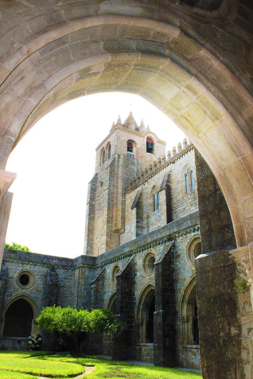 Free Image of Bell Tower and Garden - Cathedral of Evora 