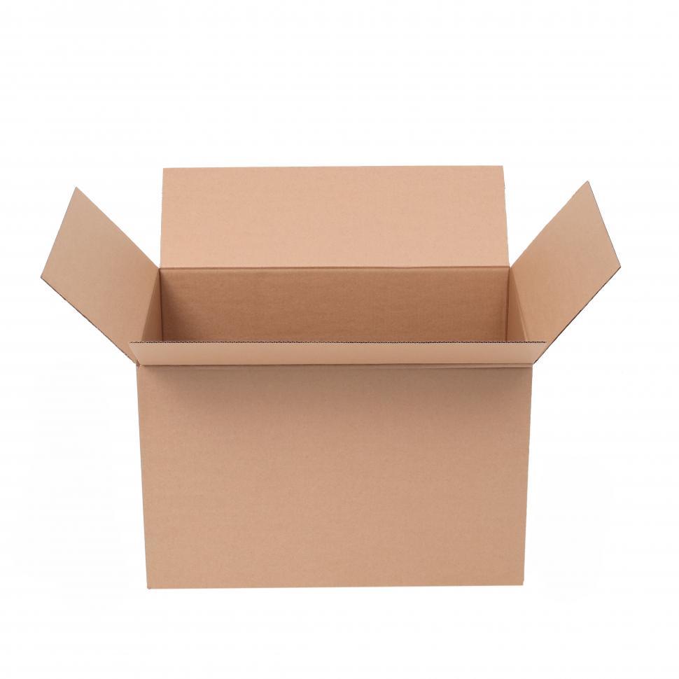 Free Image of Open cardboard box 