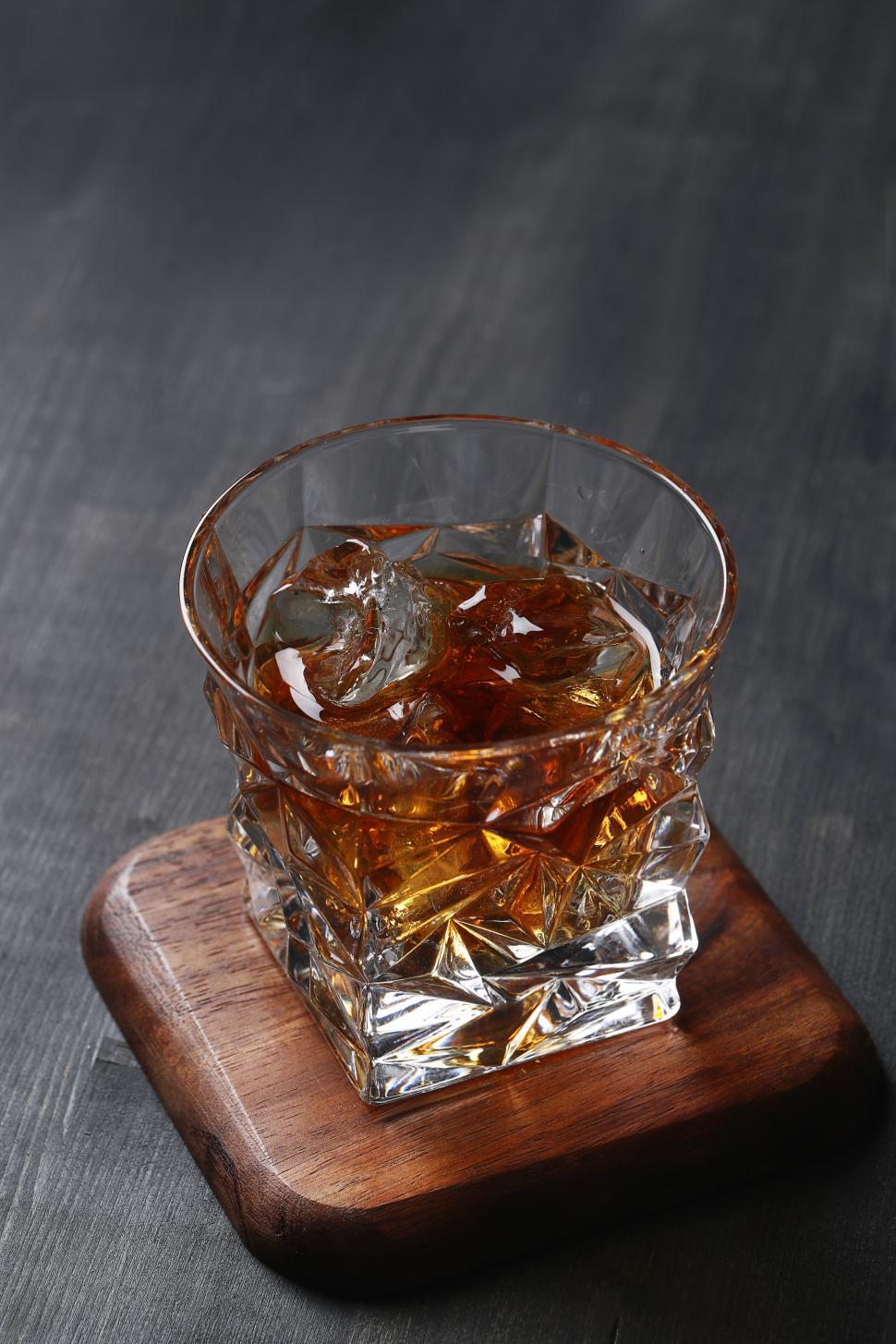 Free Image of Glass of Whiskey 