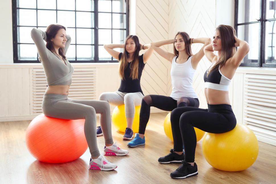 Free Image of Exercise ball class 