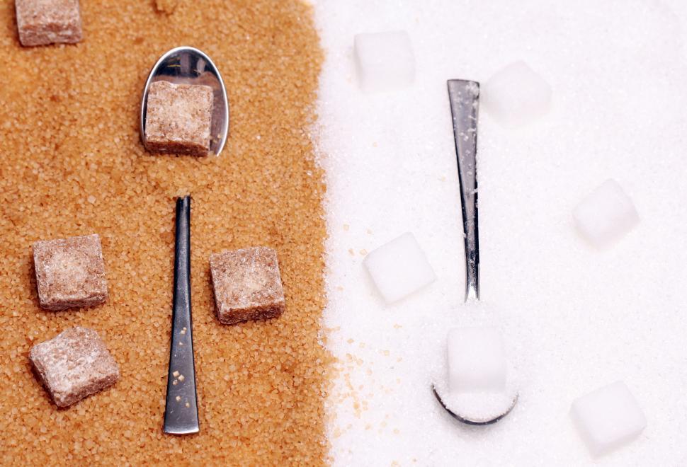Free Image of Brown and white sugar 