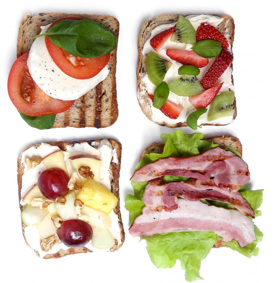 Free Image of Delicious toast with different toppings 