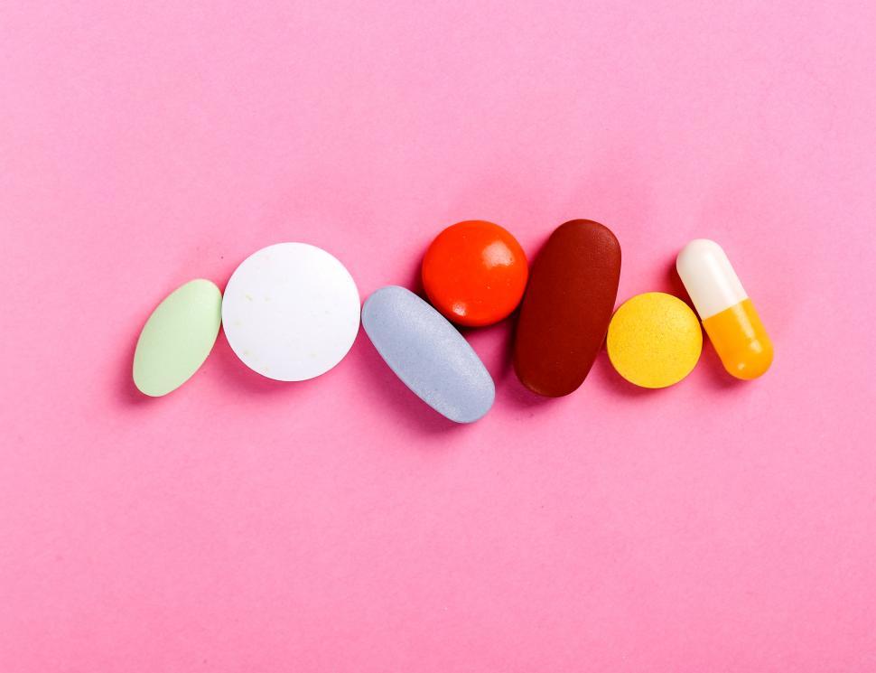 Free Image of Tablets, pills, medications 