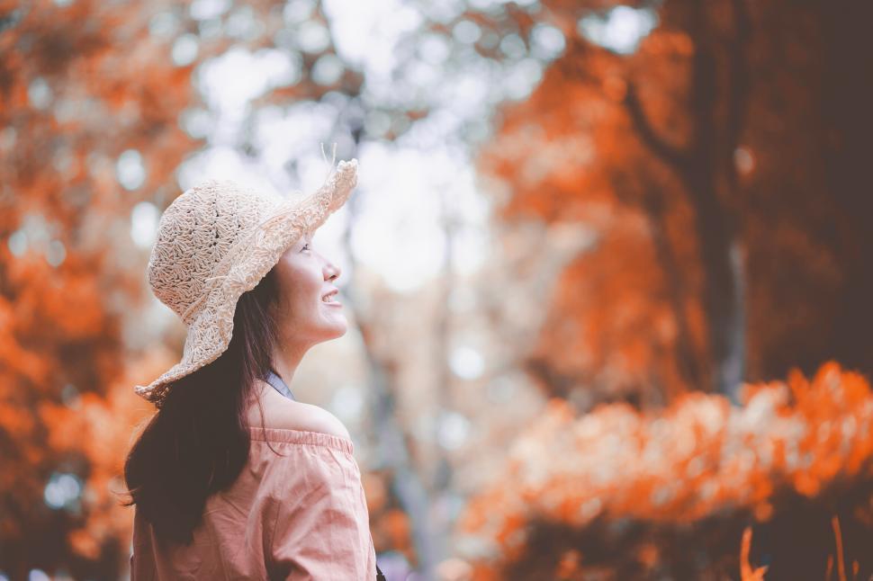 Free Image of Smiling woman out in nature 