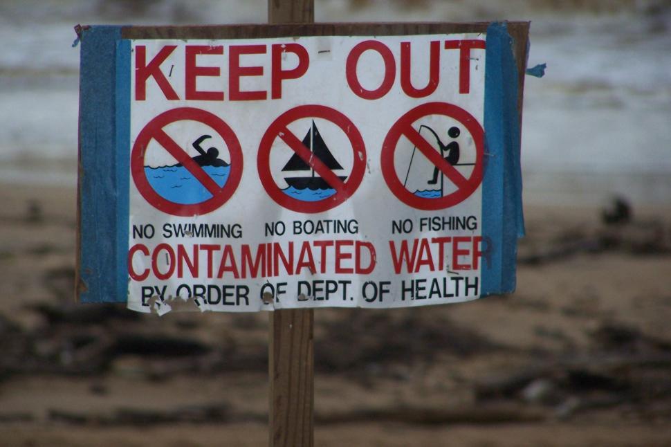 Free Image of Contaminated Beach 