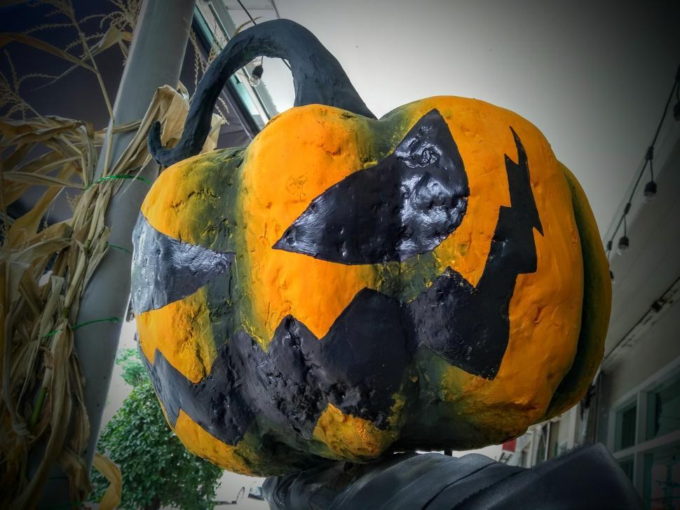 Free Image of Jack o'lantern Halloween decoration  