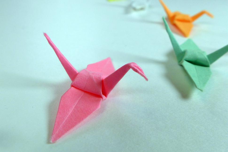 Free Image of Origami Cranes 