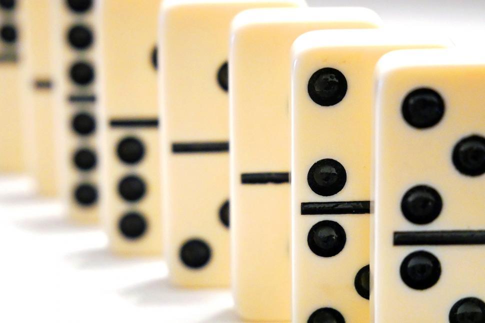 Free Image of Domino Tiles Standing 