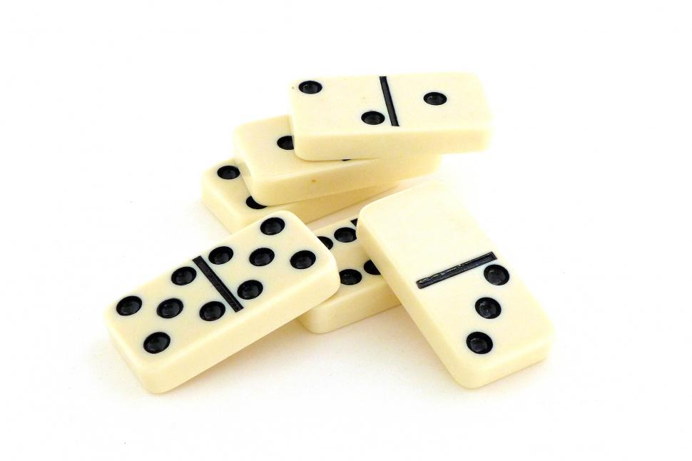 Free Image of Domino Pieces 