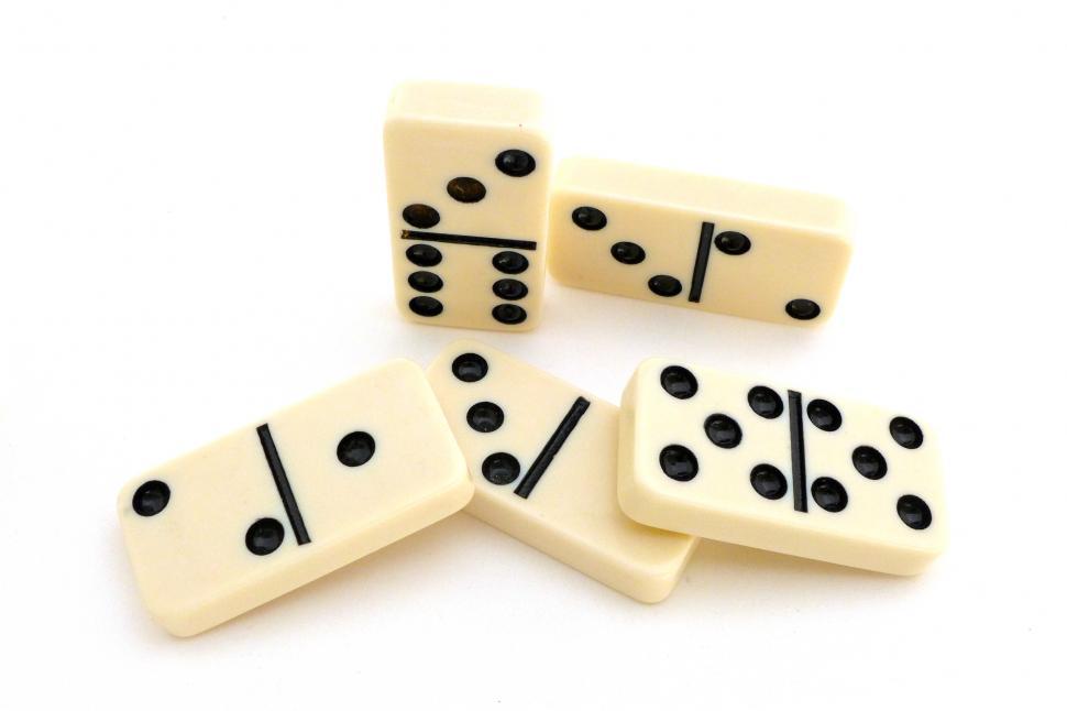 Free Image of Various Dominoes 