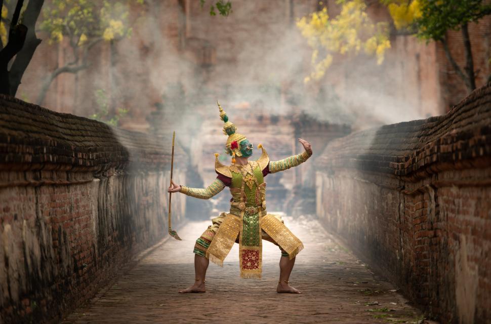 Free Image of Khon, Is a classical Thai dance. The main character of the story, Ravana. 