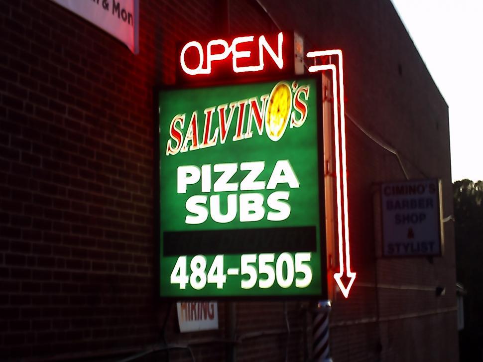 Free Image of Pizza Sign 