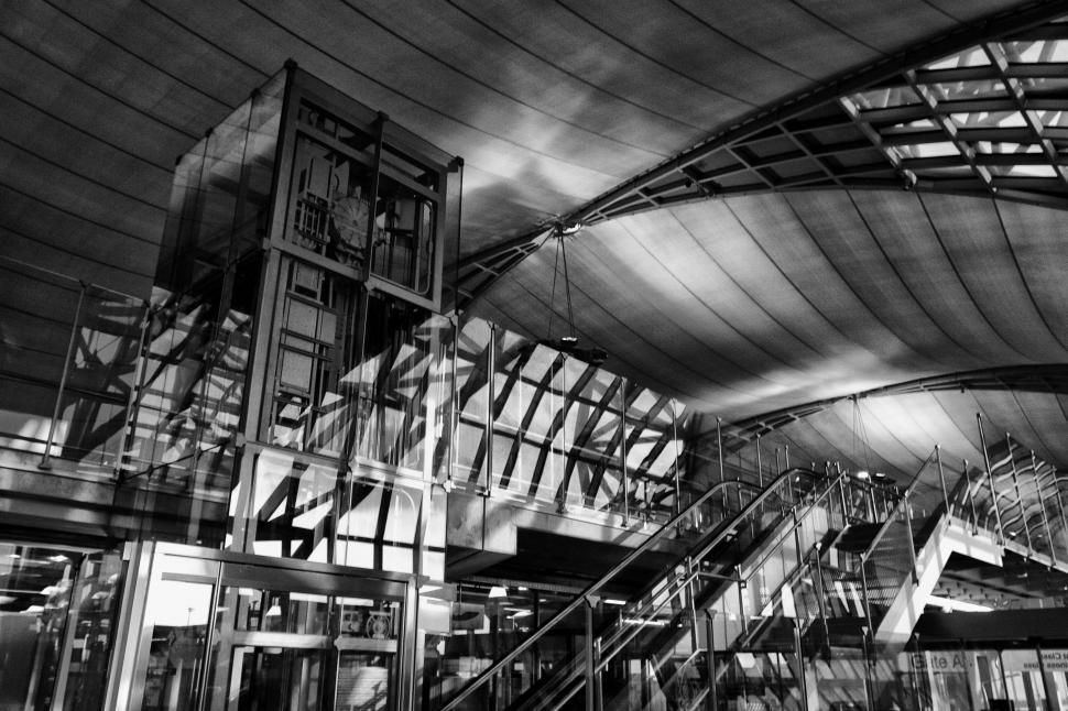 Free Image of Airport Architecture Free Stock Photo 