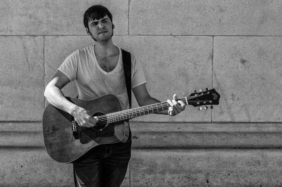 Free Image of Busker, NYC Free Stock Photo 