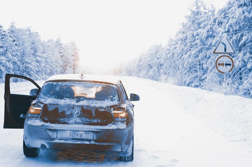 Free Image of A car on a snowy road 