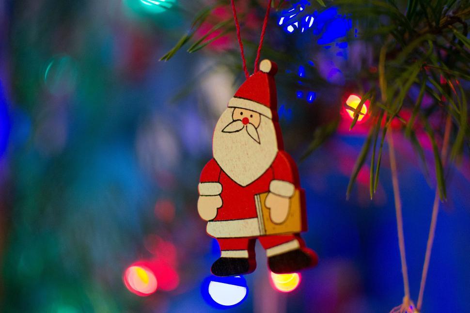 Free Image of A christmas ornament from a tree 