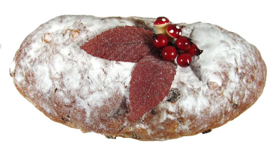 Free Image of Bread With Berries 