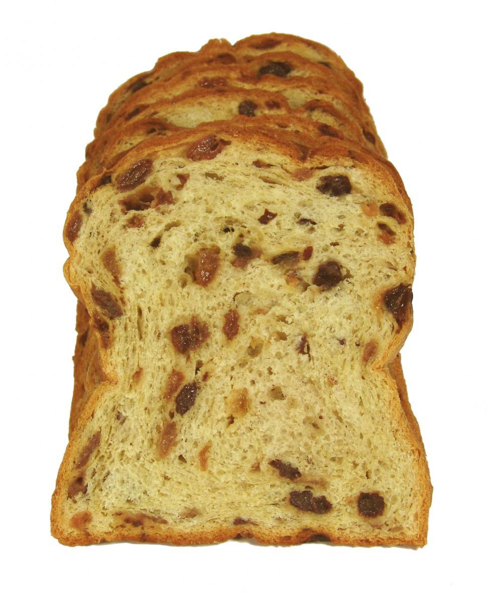 Free Image of Loaf of Bread With Raisins 
