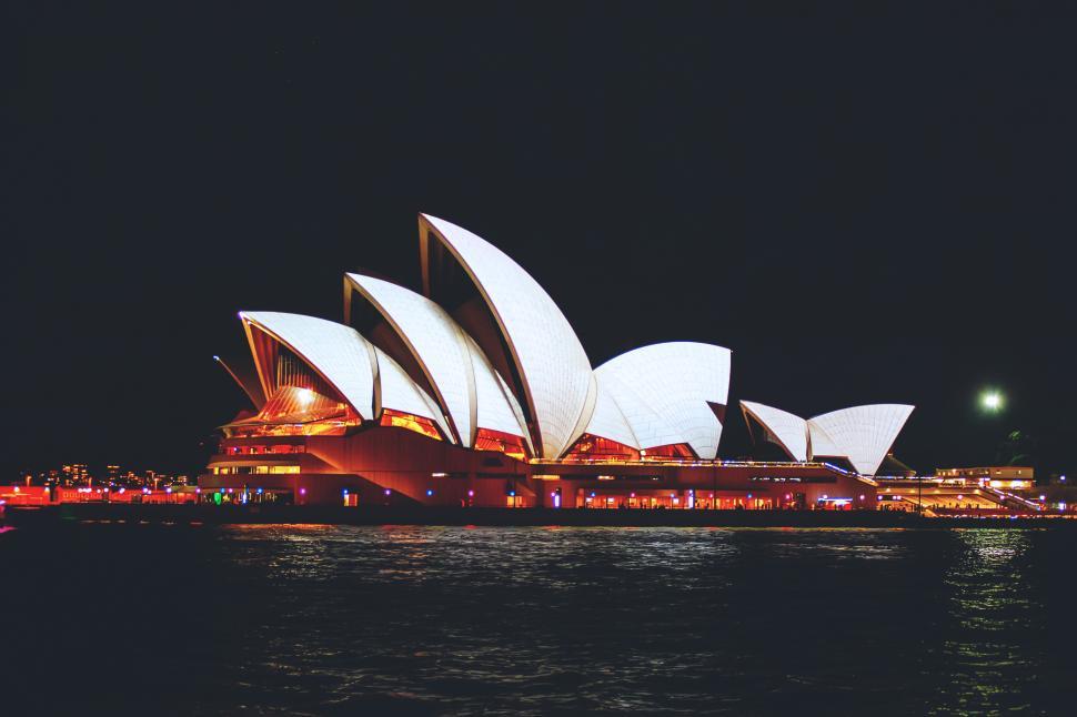 Free Image of Sydney opera house with white roof and pointed roofs 
