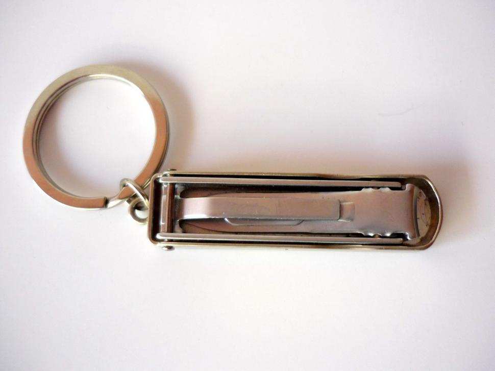 Free Image of Metal Keychain With Attached Piece of Metal 
