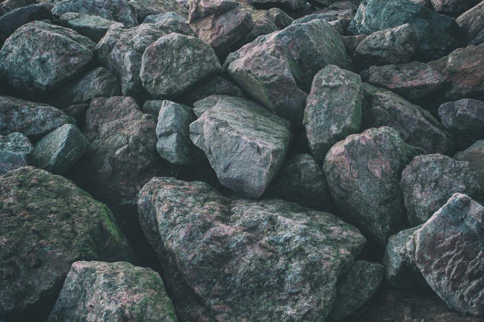 Free Image of A pile of rocks 