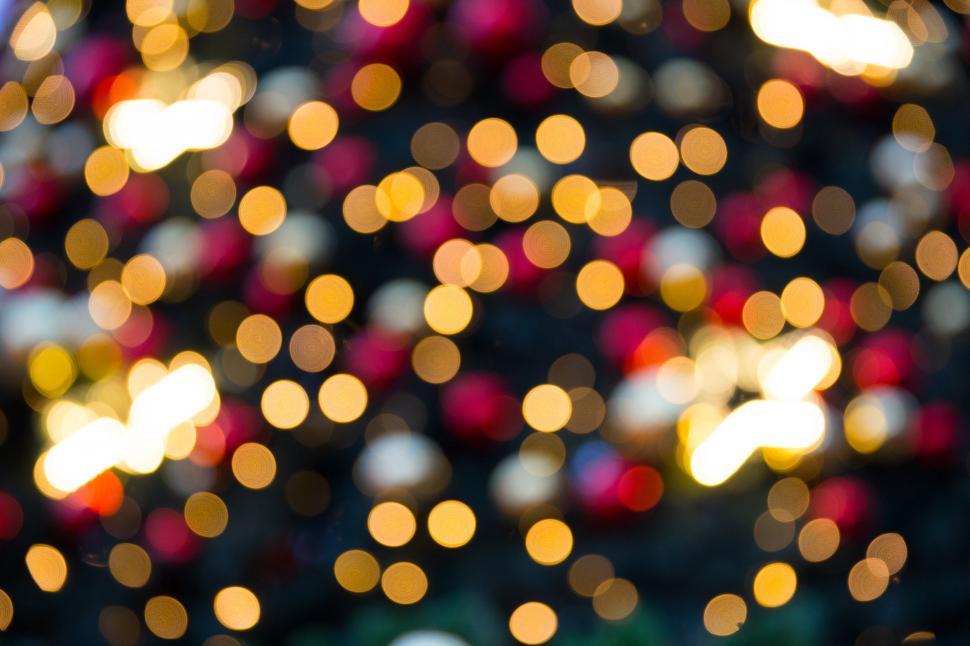 Free Image of A blurry image of a christmas tree 