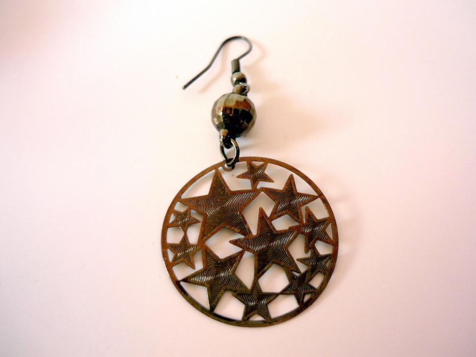 Free Image of Earrings With Metal Stars 