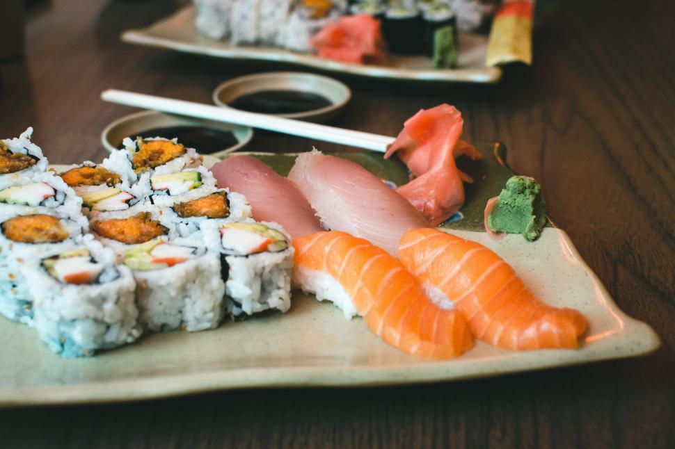 Free Image of A plate of sushi on a table 