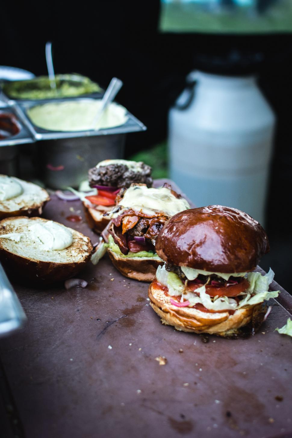 Free Image of A group of burgers on a table 